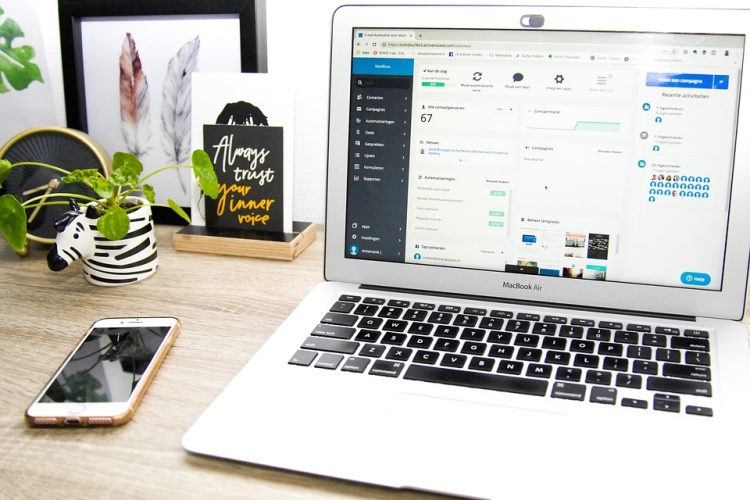 Streamlining Operations: Success with [Company Name]'s B2B App Innovations