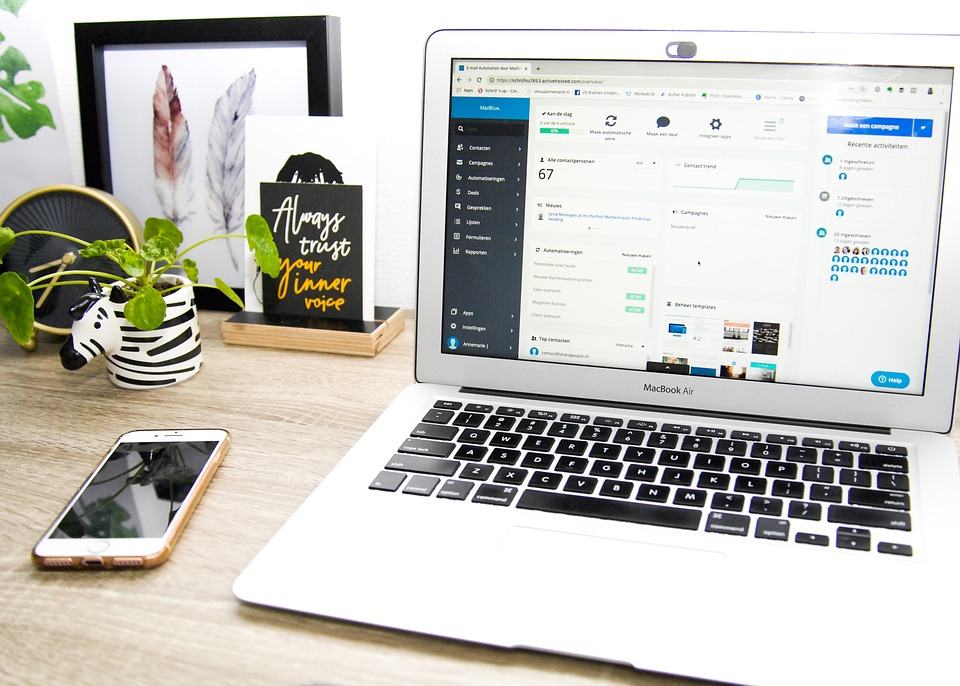 Streamlining Operations: Success with [Company Name]'s B2B App Innovations