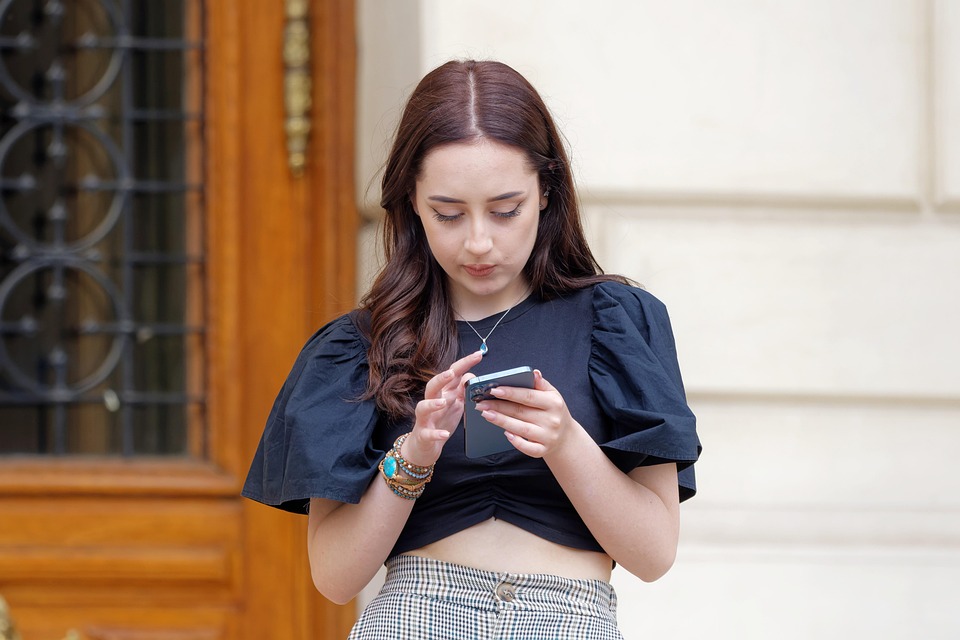 The Future of Mobile Gaming: [Company Name] Sets New Standards