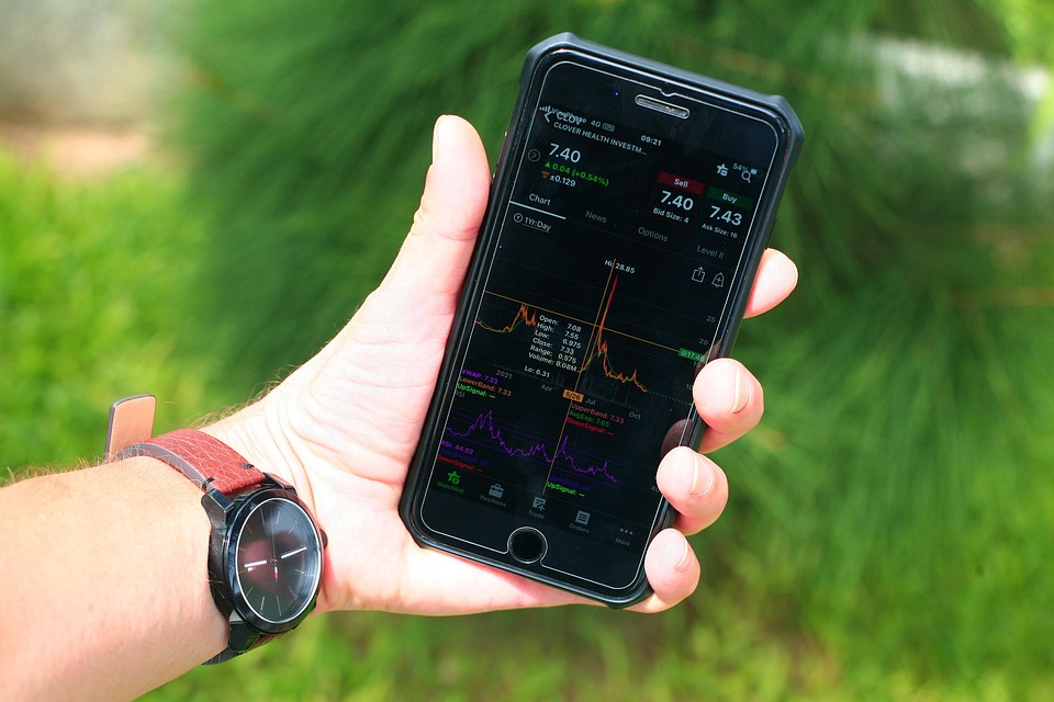 Bespoke Mobile Apps: Tailoring Technology to Fit Your Brand