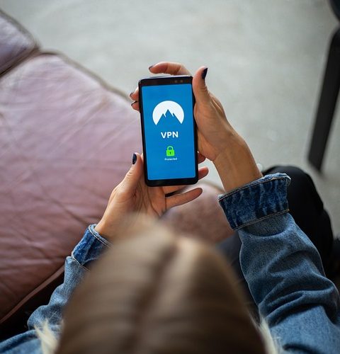 Top 5 Android and iOS App Builders to Streamline Your Development Process